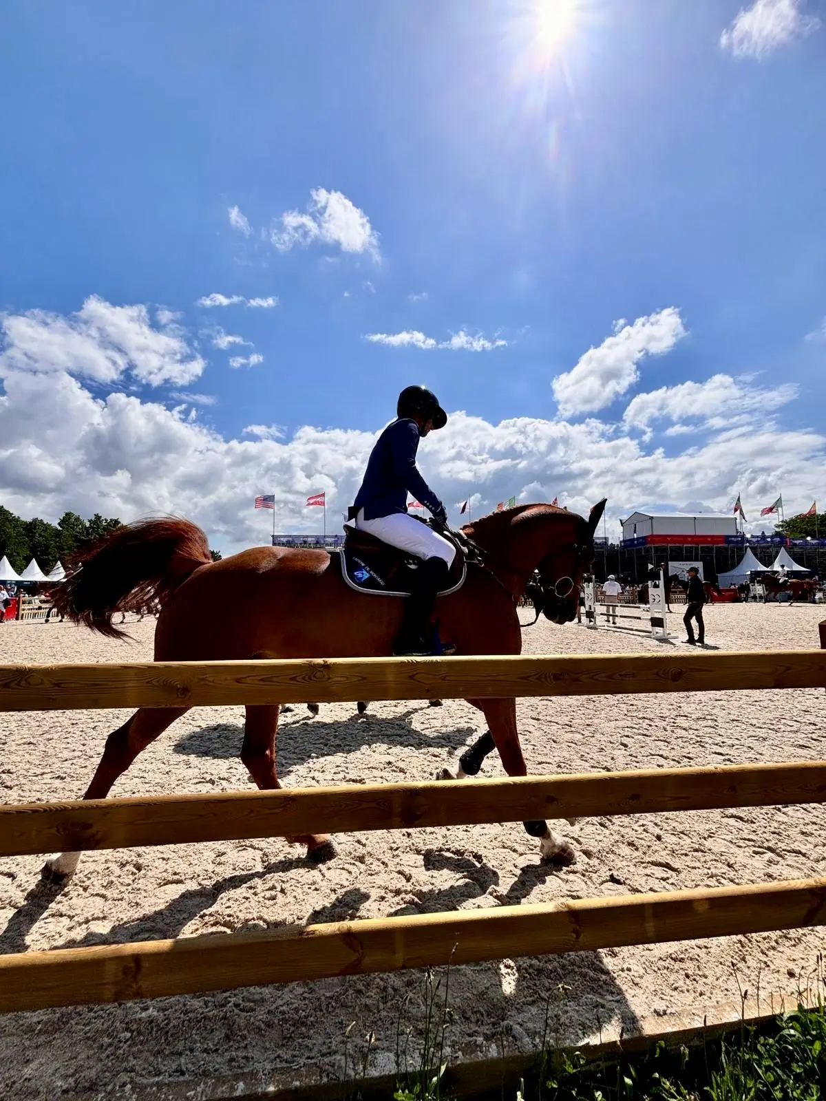 f124b5b2-b027-4382-bbea-89aa37047c8c